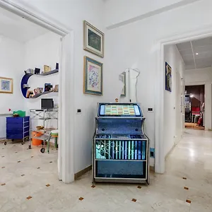 Holiday Jeans Apartamento Roma